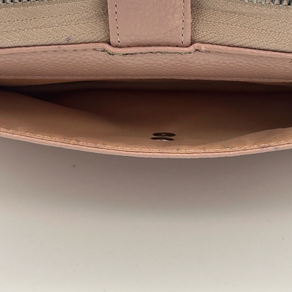 Large Pink Wallet Clutch With Wristlet - Picture 4 of 6
